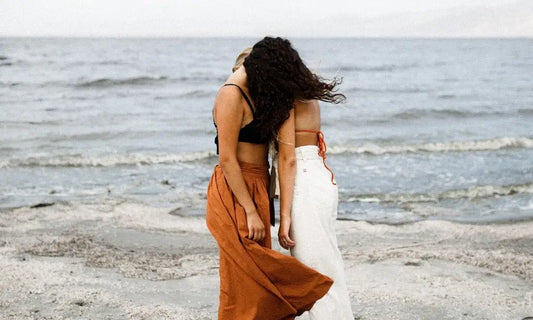 Double Vision: Tips for Shopping with Your Bestie.