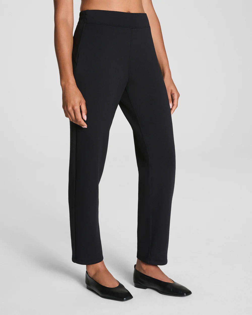 Air Essentials Slim Straight Pant