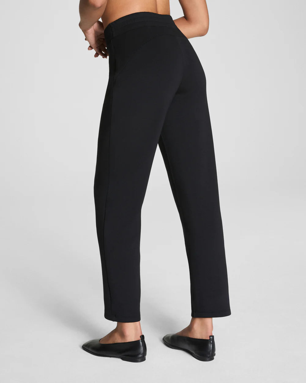 Air Essentials Slim Straight Pant
