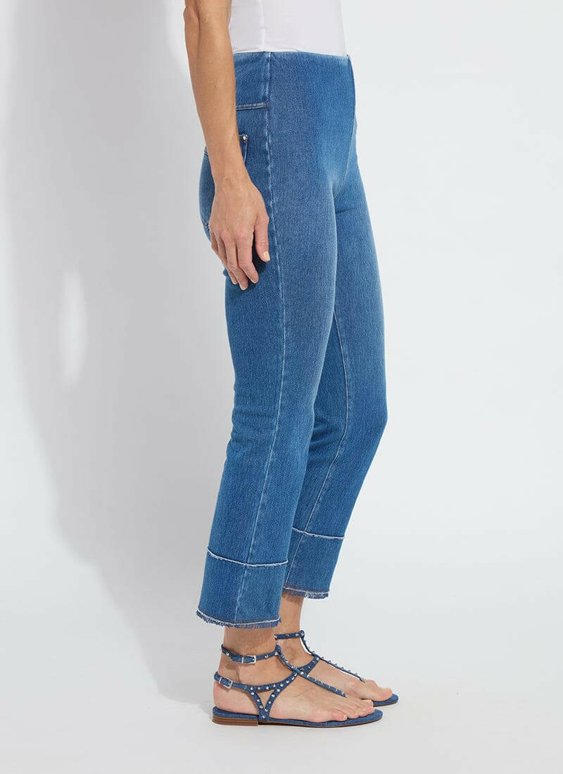 Dara Seamed Hem Crop Denim.