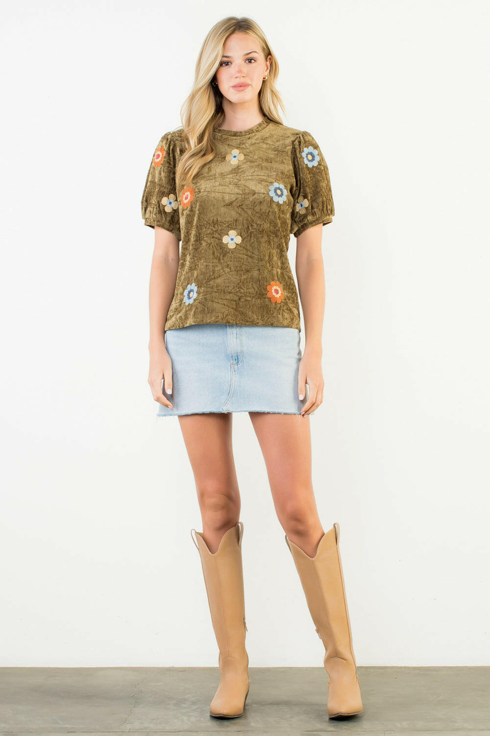 Velvet Embroidered Puff Sleeve Blouse.
