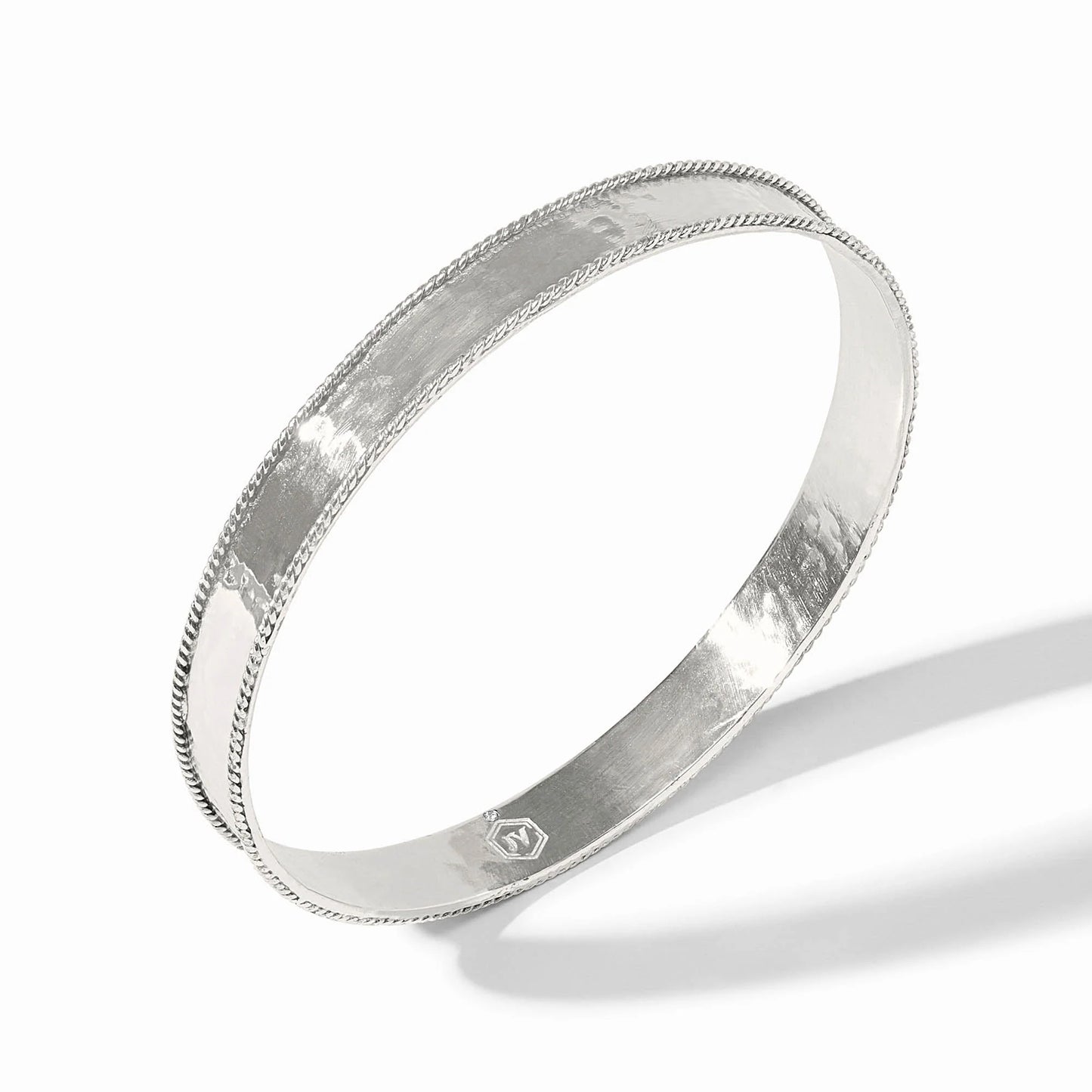 Medium Savoy Bangle in Silver