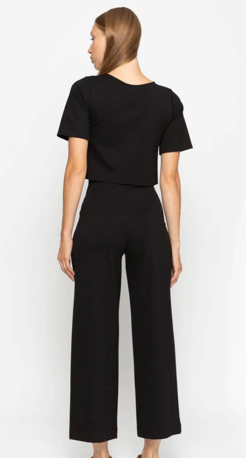 Ponte Knit Wide Leg Pant Cropped in Black - The French Shoppe