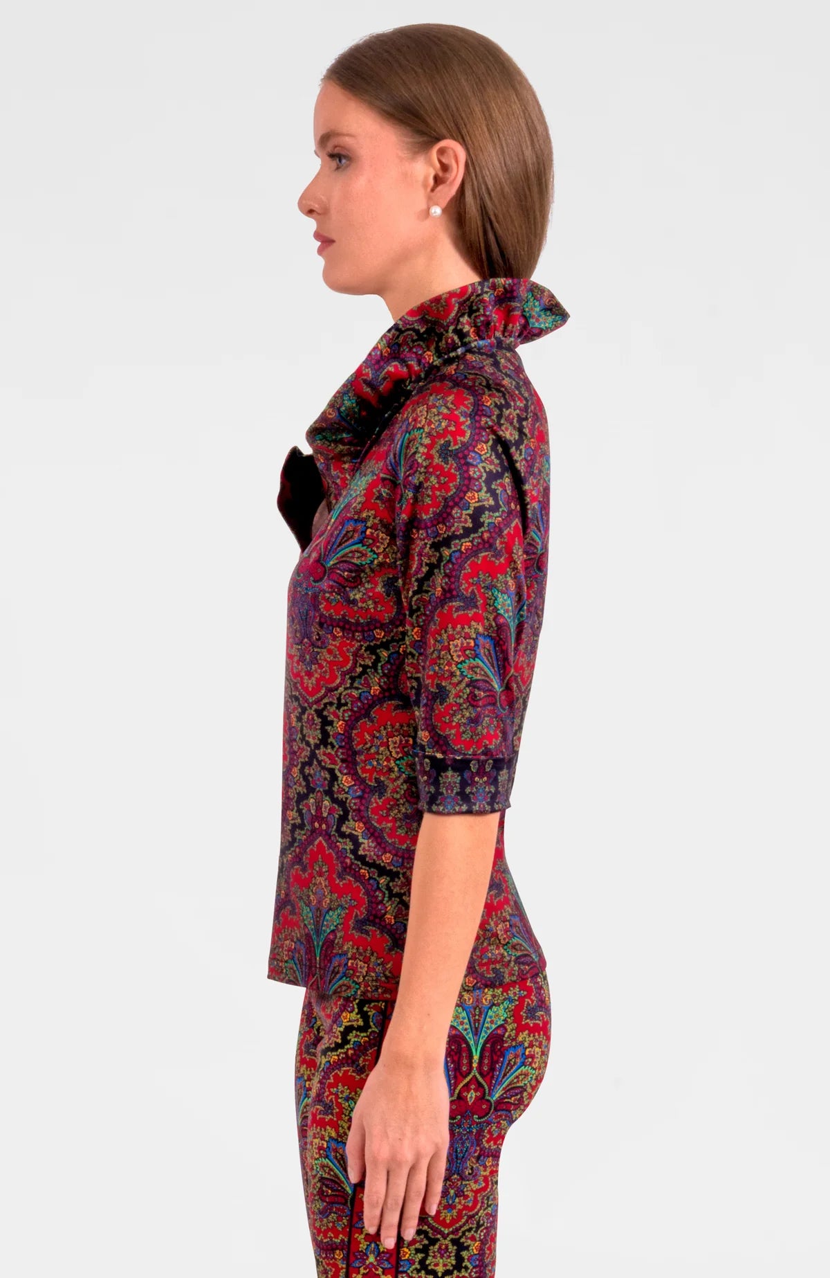 Ruffneck Top with 3/4 Sleeve in Black Paisley.