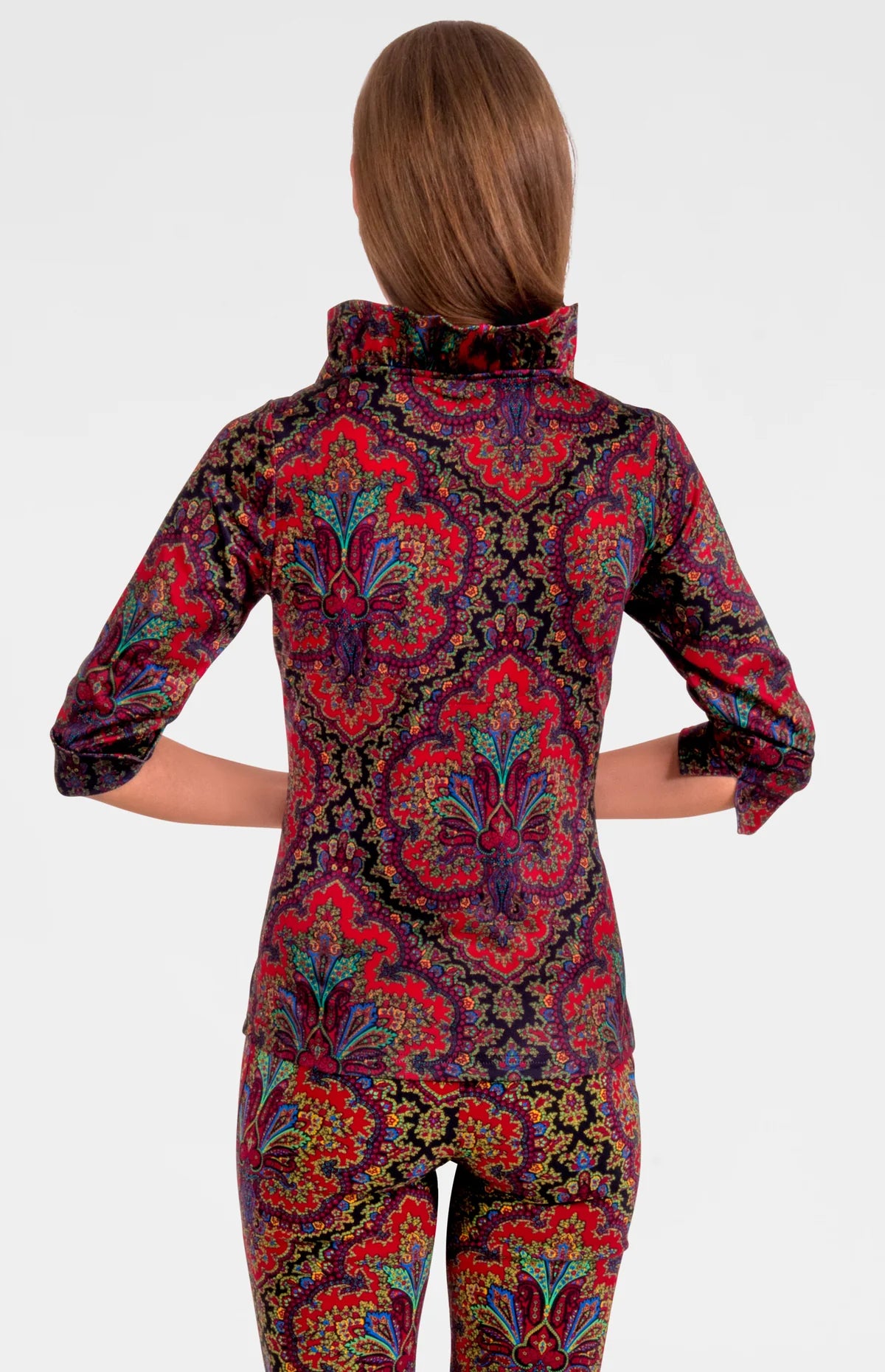 Ruffneck Top with 3/4 Sleeve in Black Paisley.