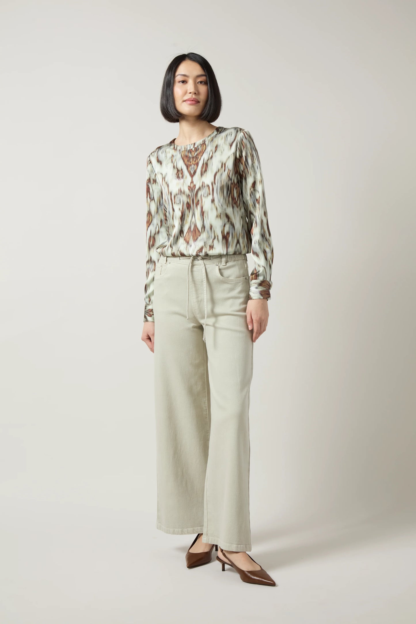 Tanni Crew Neck Blouse