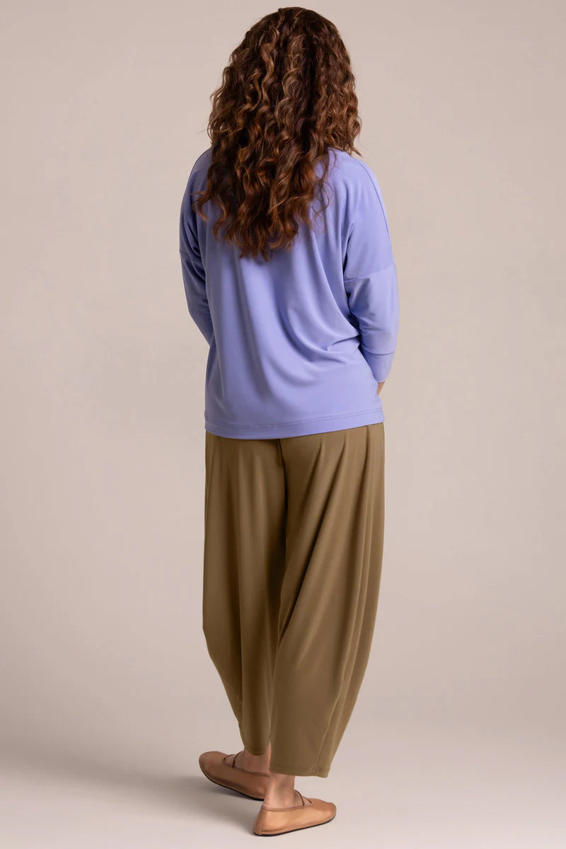 Slouch Sweatshirt with No ties and 3/4 Sleeve
