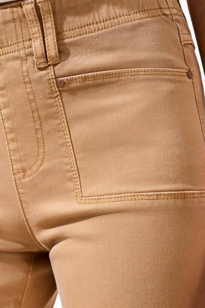 Comfort Stretch Pull-On Kick Flare Capris