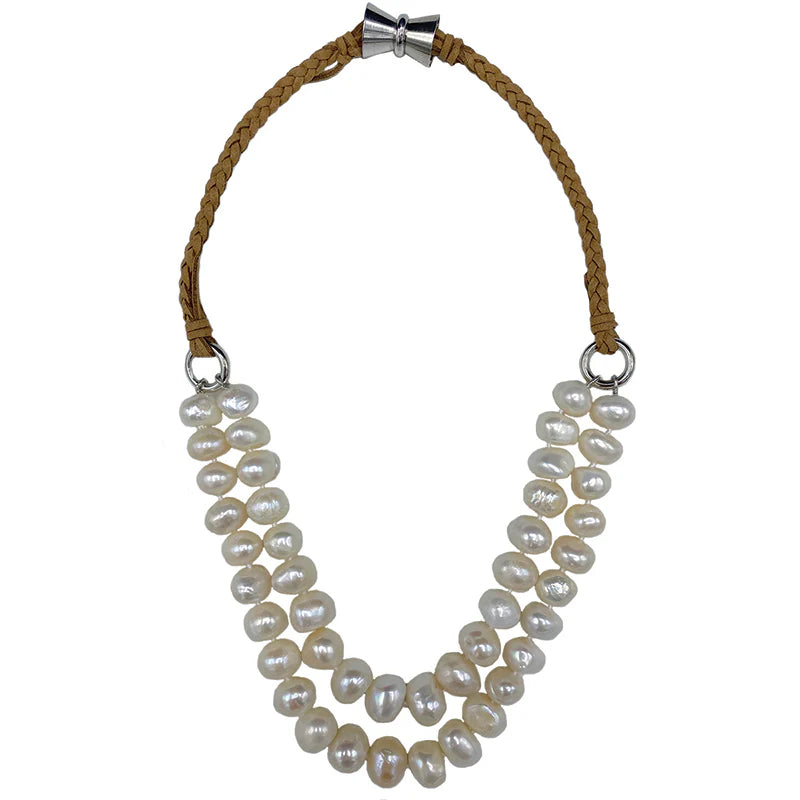 Short Bombay Necklace in White/Tan