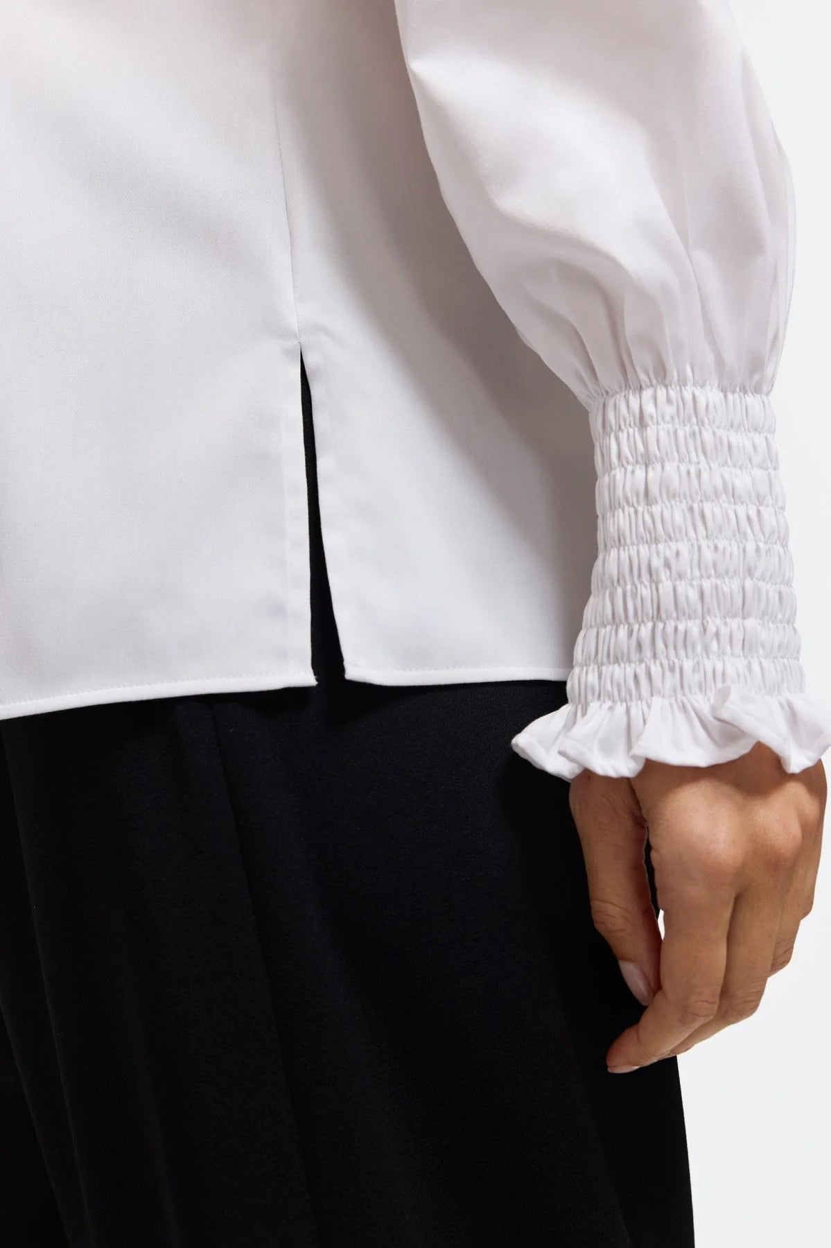 Avril Long Sleeve Matte Shirt