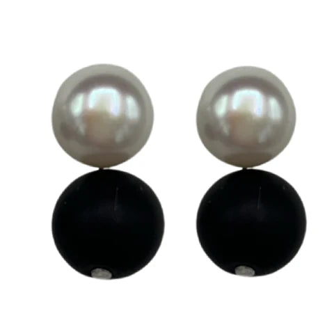 Jet Bead & Pearl Earring on Silver