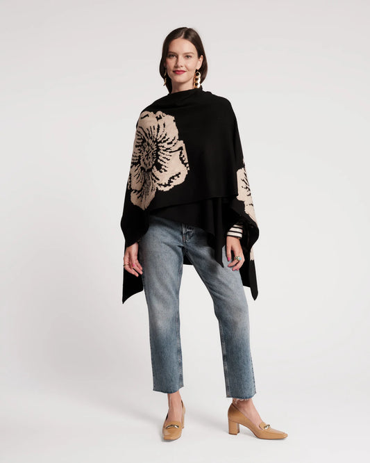 Ginny Wrap in Carefree Chrysanthemum