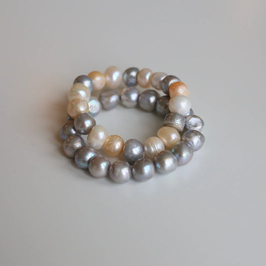 Stretch Bam Bam Bracelet on Elastic in Gray