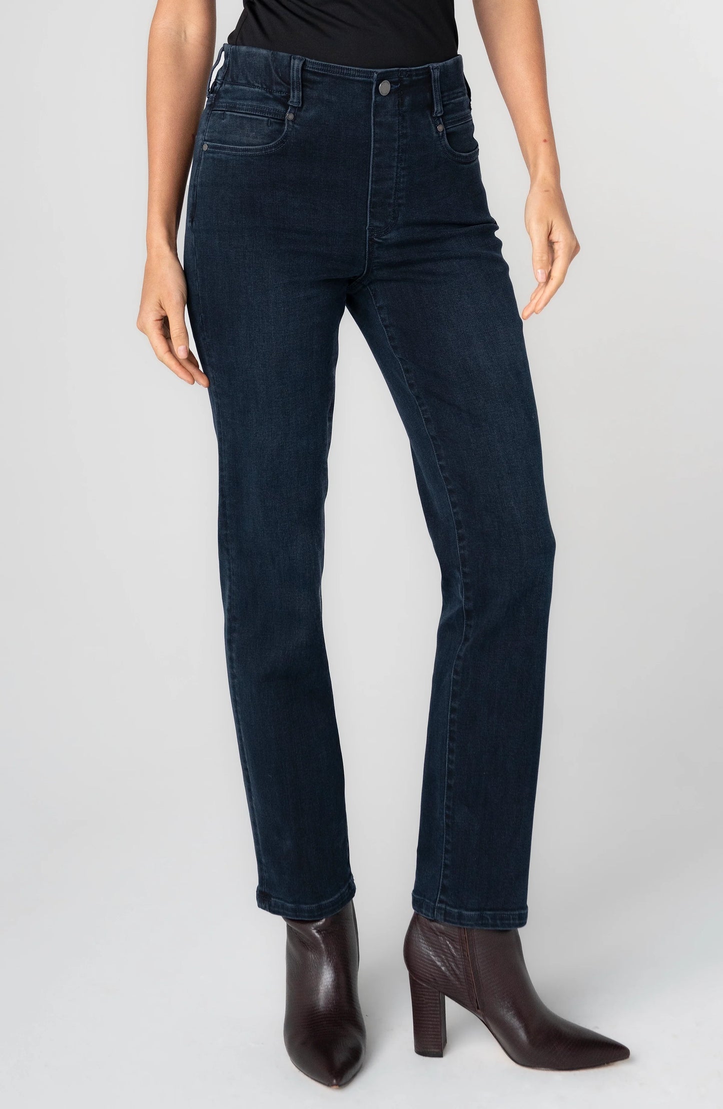 Gia Glider Pull-On Slim Jeans