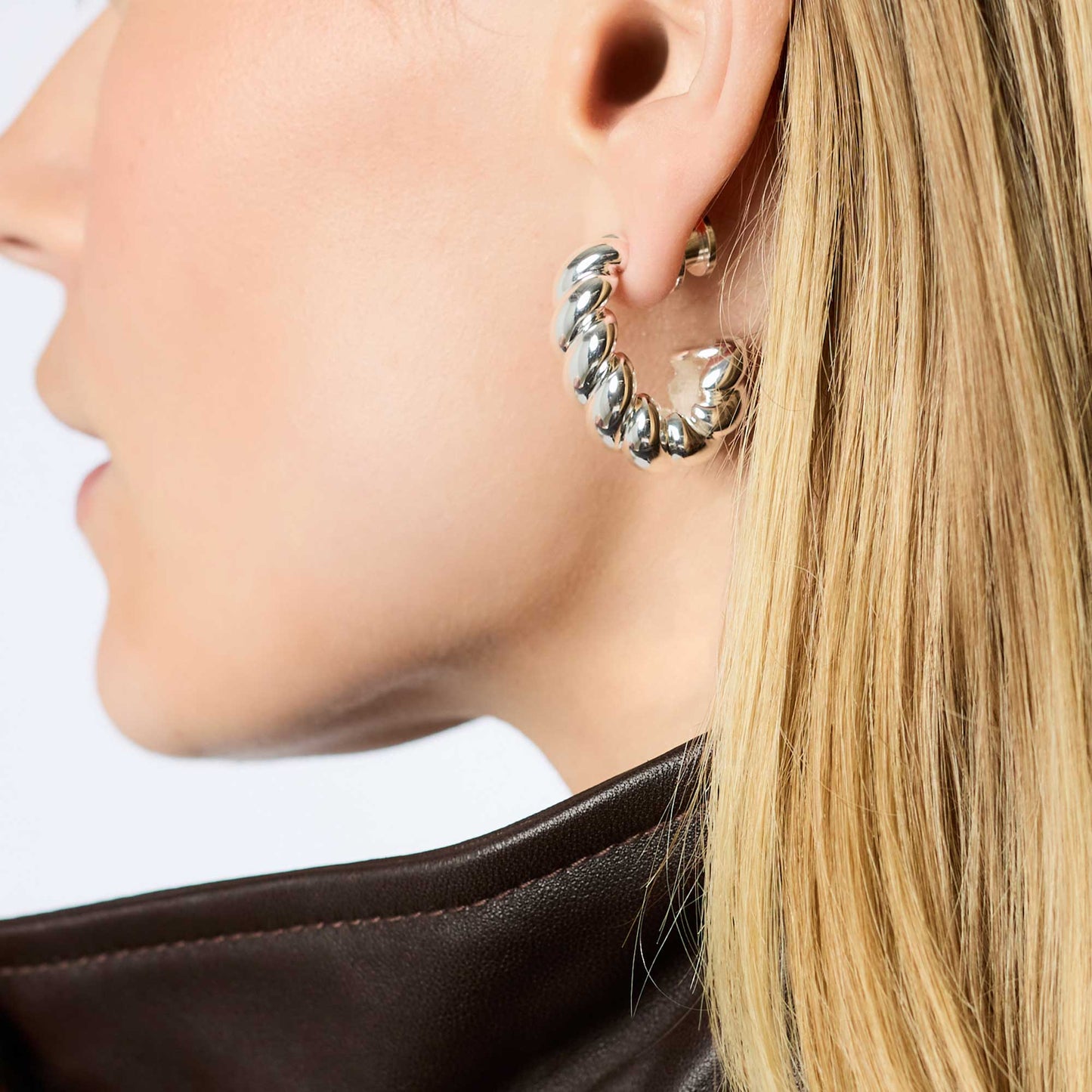Medium Ravello Statement Hoop in Silver