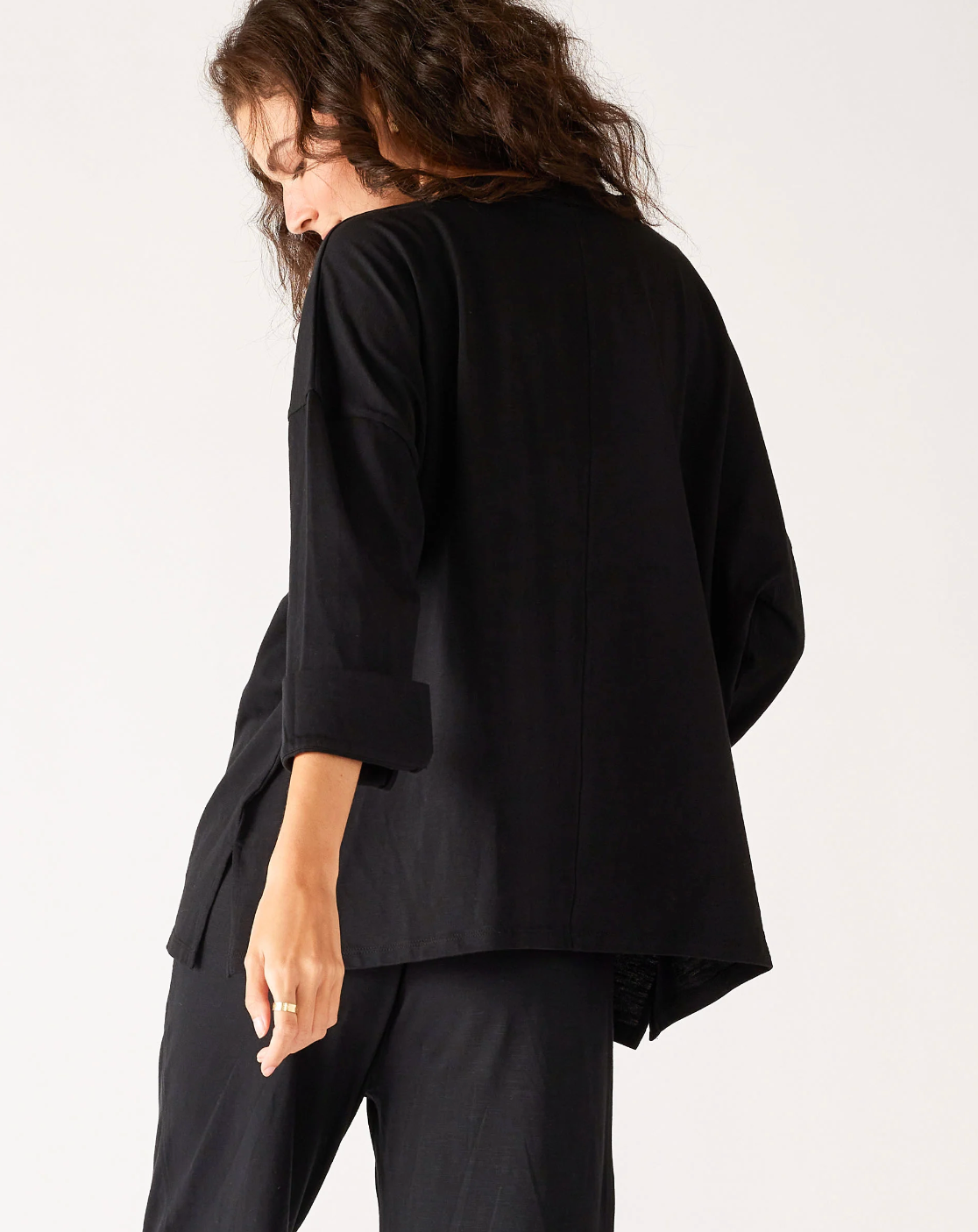 Amelia Long Sleeve Tee in Black - The French Shoppe