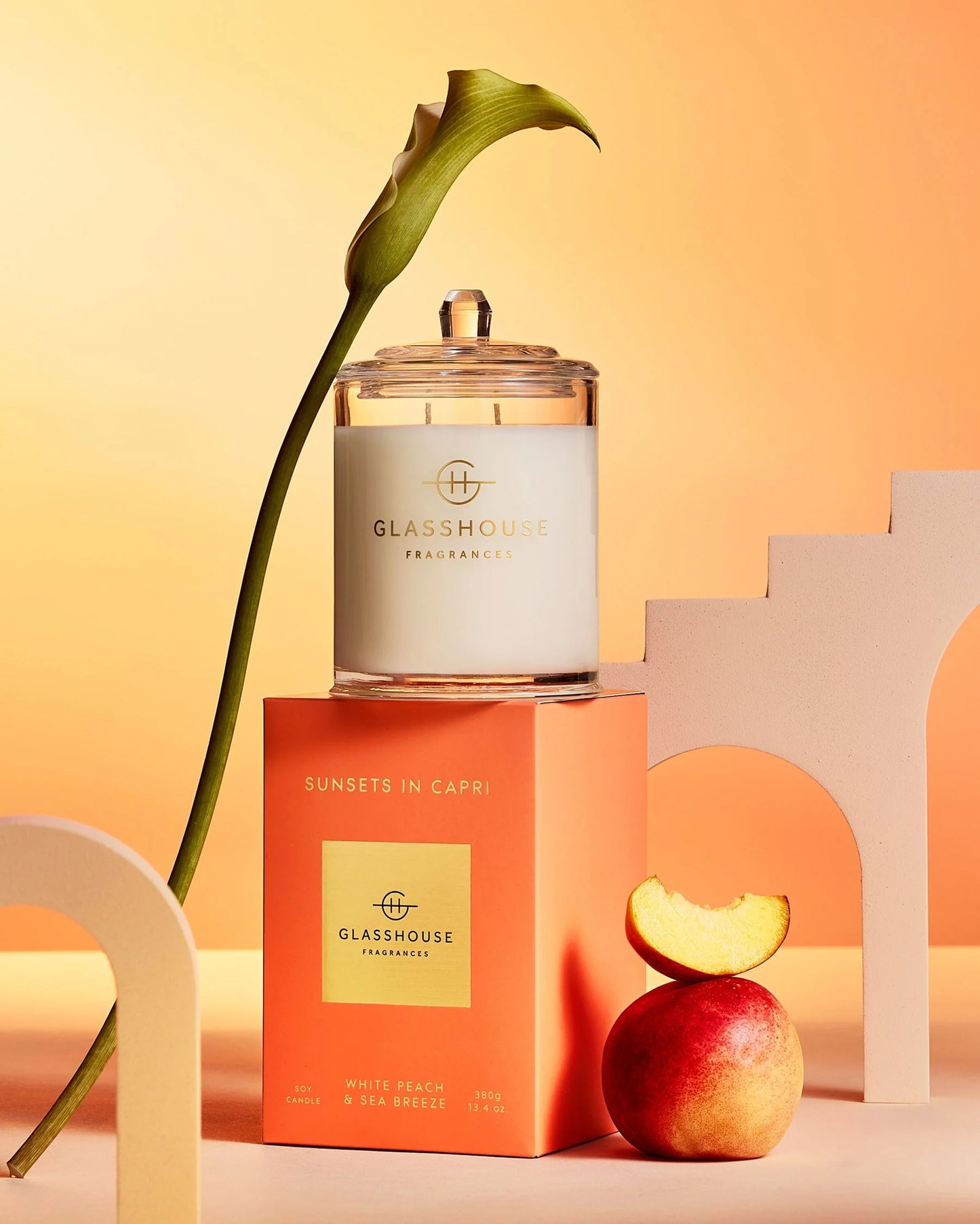 13.4 oz Candle in Sunsets in Capri