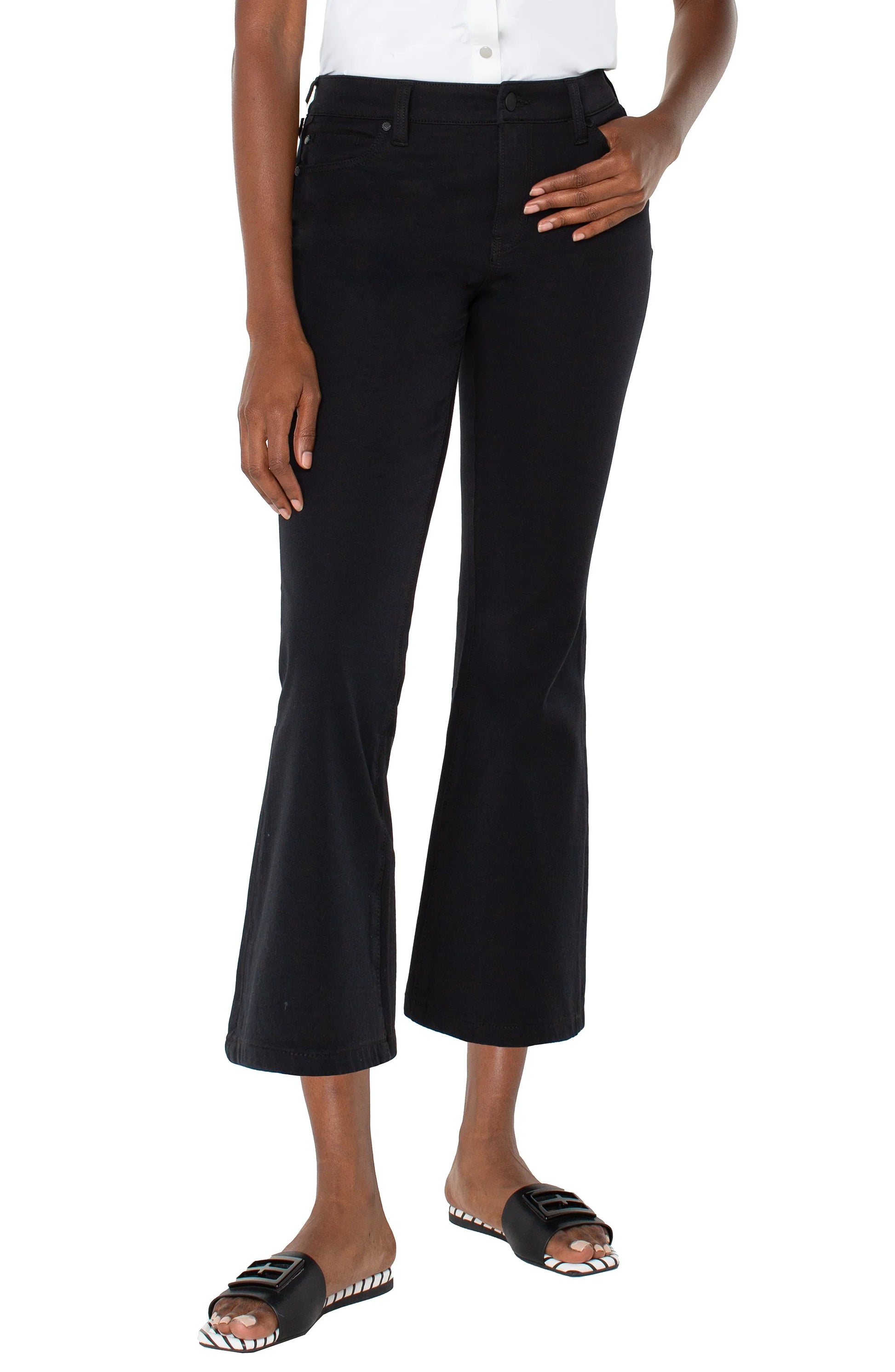 Hannah Cropped Flare - 4 / Black - Denim
