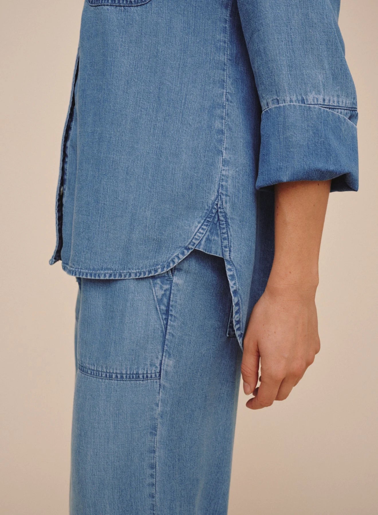 Shirt Tail Button Down in Indigo Harbor Wash