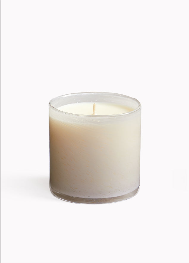 15.05 oz Star Magnolia Signature Candle