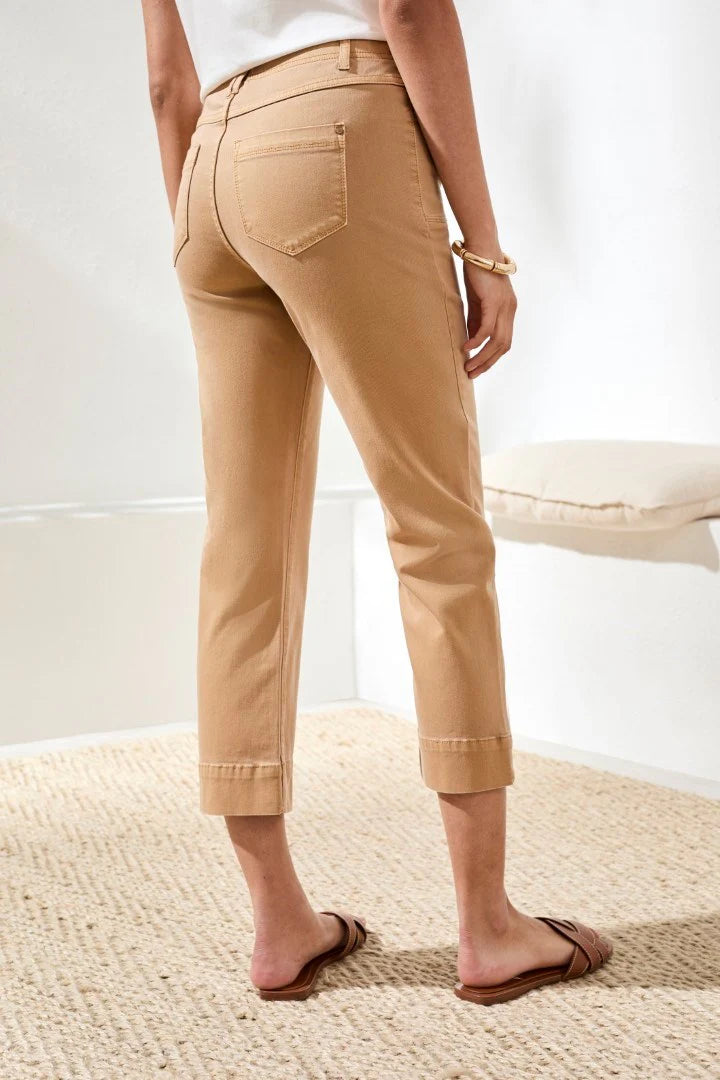 Comfort Stretch Pull-On Kick Flare Capris