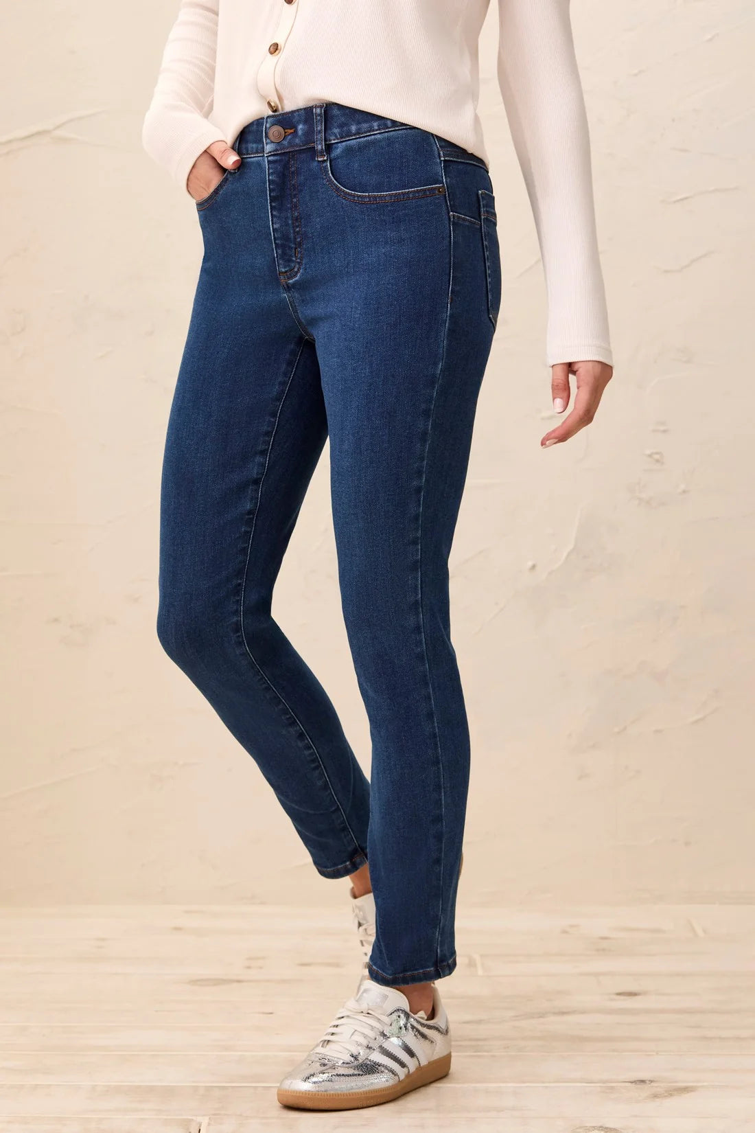 Sophia Curvy Boundless Stretch Denim Slim Leg Jeans